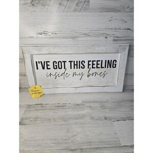 Hand Painted Halloween‎ Decor Skeletons Glow In The Dark  New